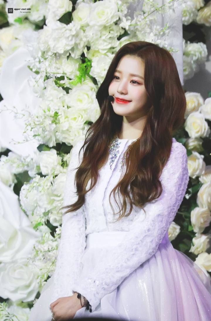 산타가 있다고 믿는 초졸 아이돌 | 인스티즈