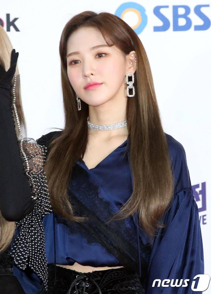 SBS가요대전 레드벨벳 웬디 | 인스티즈