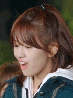 아이즈원) 중3병에 걸린 고딩(진) 대형견 안유진 | 인스티즈