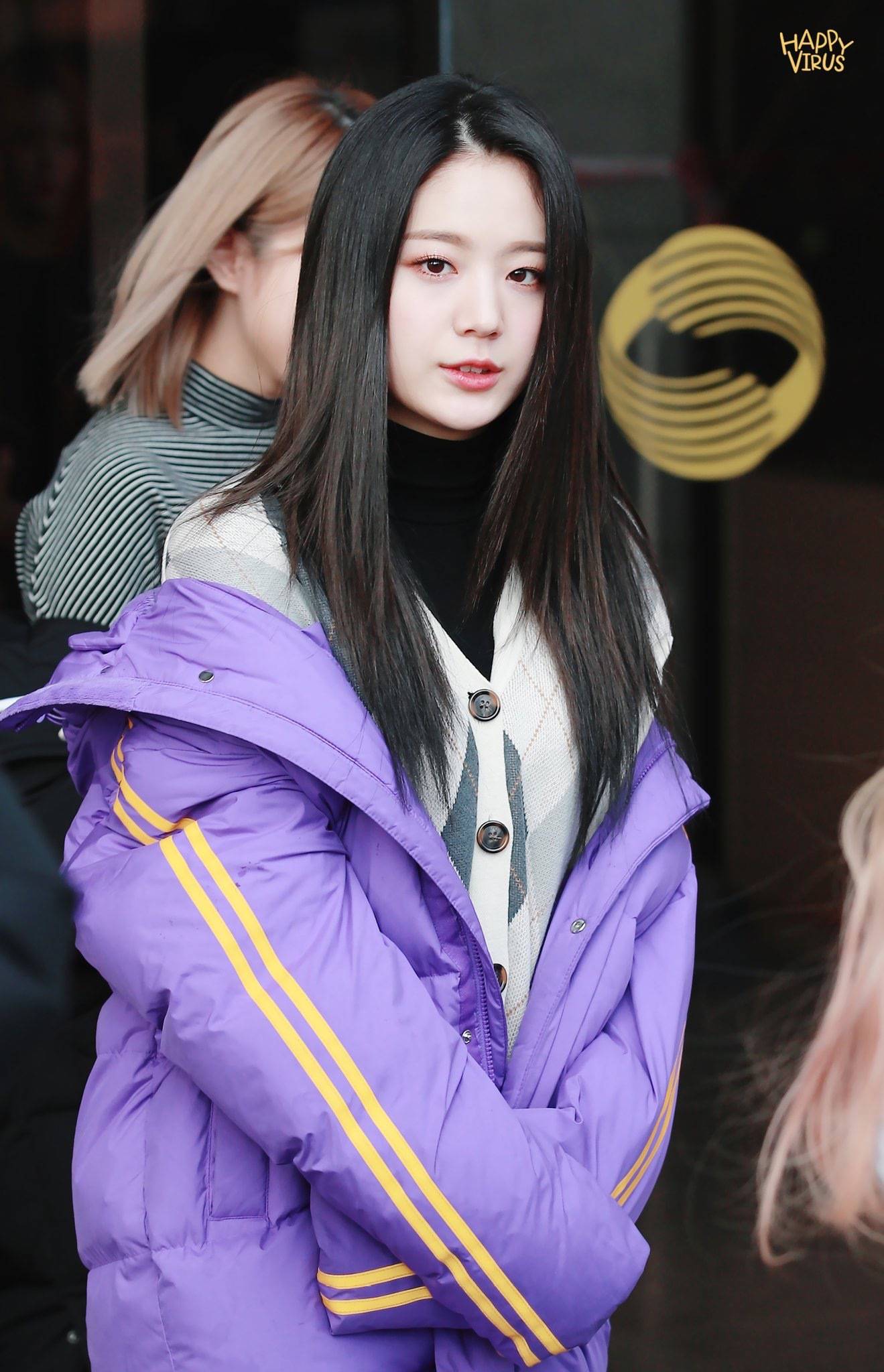 규리생일 컵홀더 포카를 받구와서 프로미스나인 규리 | 인스티즈