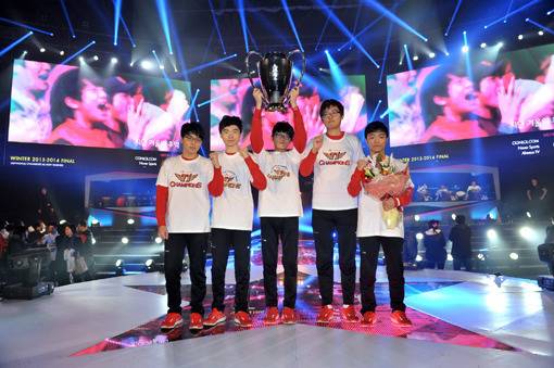 [LOL] 앞으로 다시 나오기 힘든 역대 최고의 팀ㄷㄷㄷㄷ.jpgif | 인스티즈