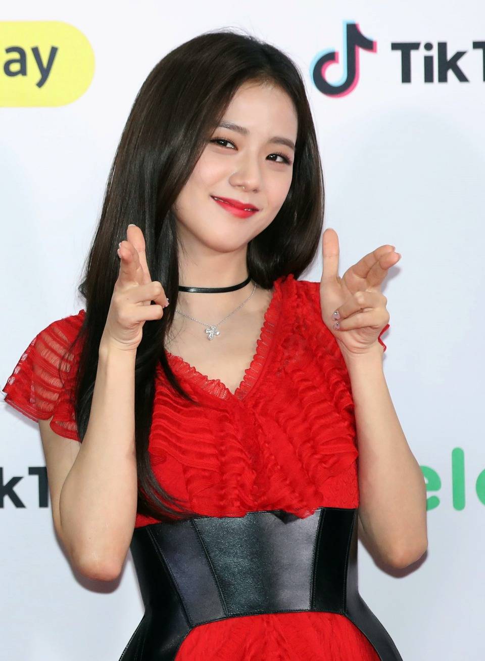 블랙핑크 2018 SBS 가요대전 레드카펫 | 인스티즈