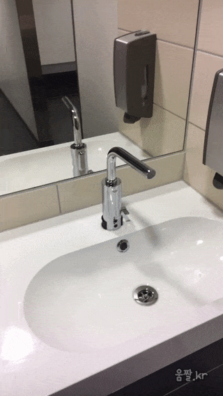 신기한 수도꼭지 | 인스티즈