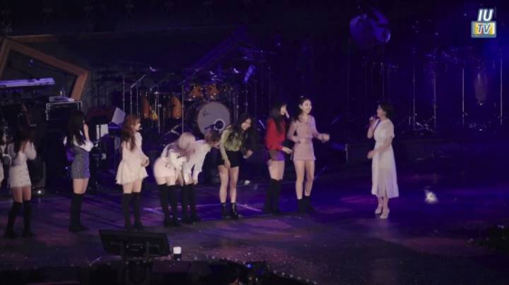 오늘자 트와이스 언급하는 아이유 ㄷㄷㄷ | 인스티즈