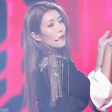 181228 가요대축제 우주소녀 부탁해.gif | 인스티즈