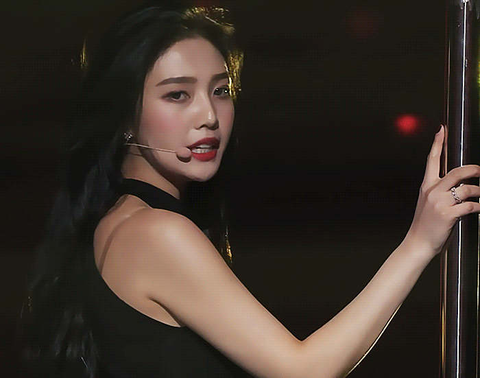 섹시다이나마이트 조이ㄷㄷ.gif | 인스티즈