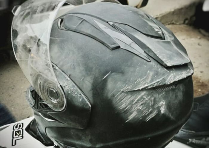 헬멧을 써야 하는 이유를 보여주는 사진들 | 인스티즈