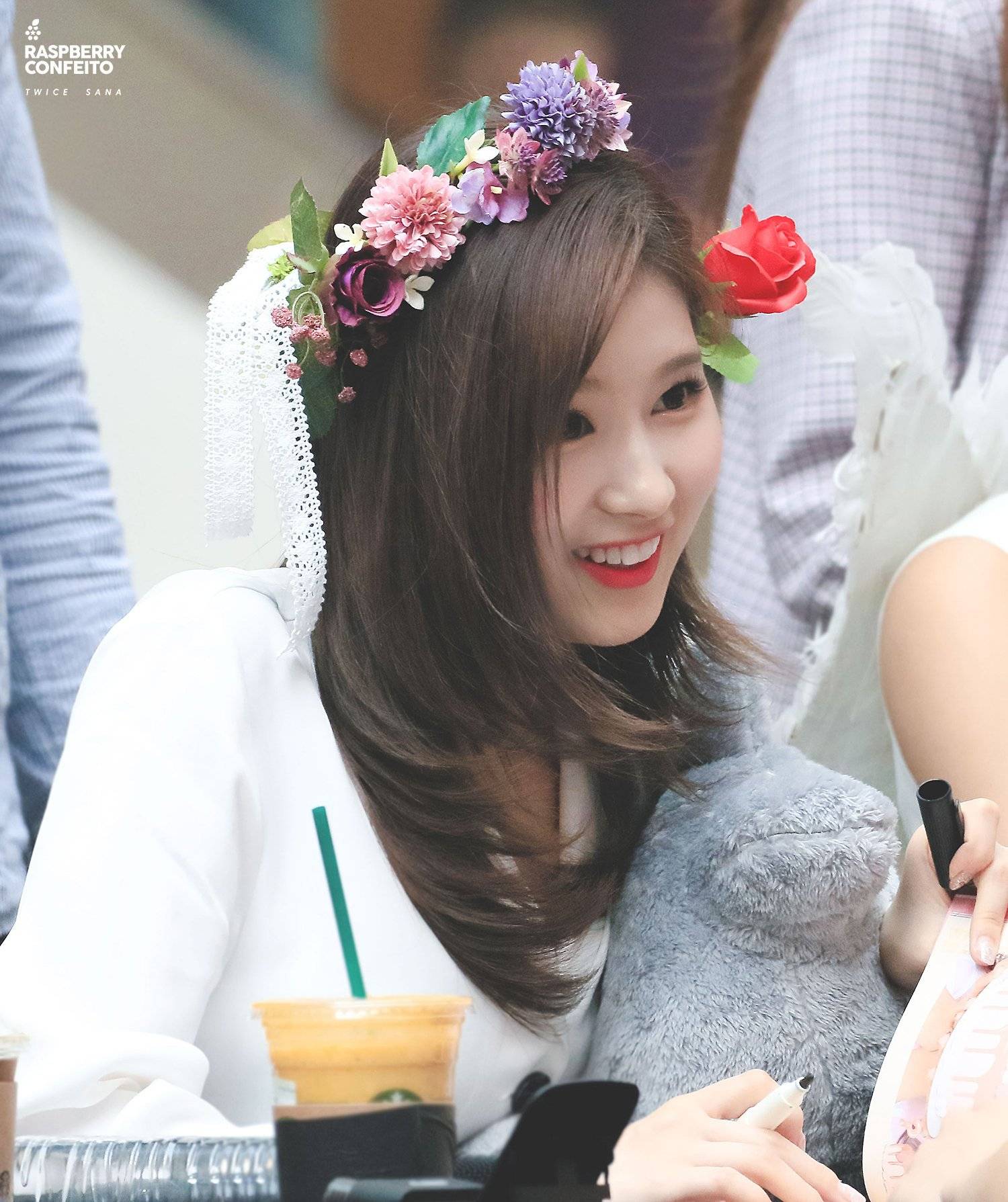 오늘 생일을 맞은 트와이스 사나.jpg | 인스티즈