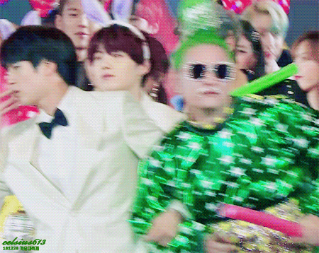 인성갑 방탄소년단 진.gif | 인스티즈