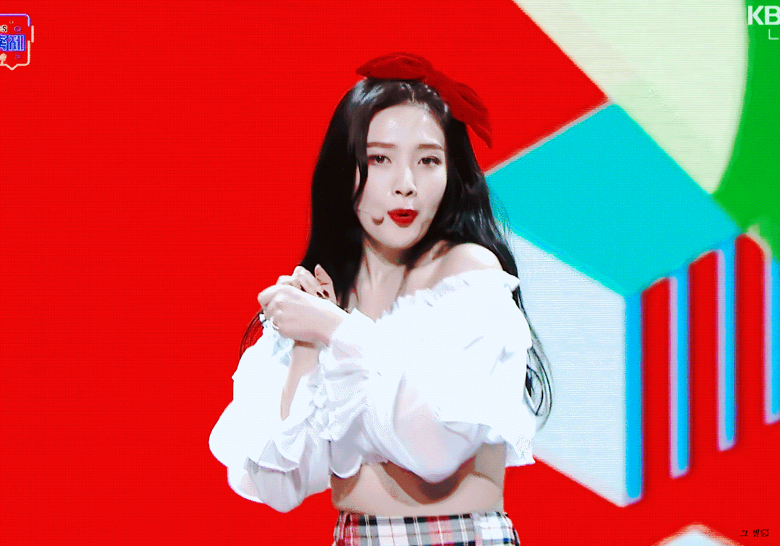 오늘자 왕리본 조이.gif | 인스티즈
