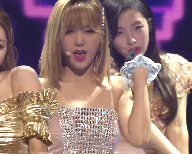 가요대축제 오마이걸.gif | 인스티즈