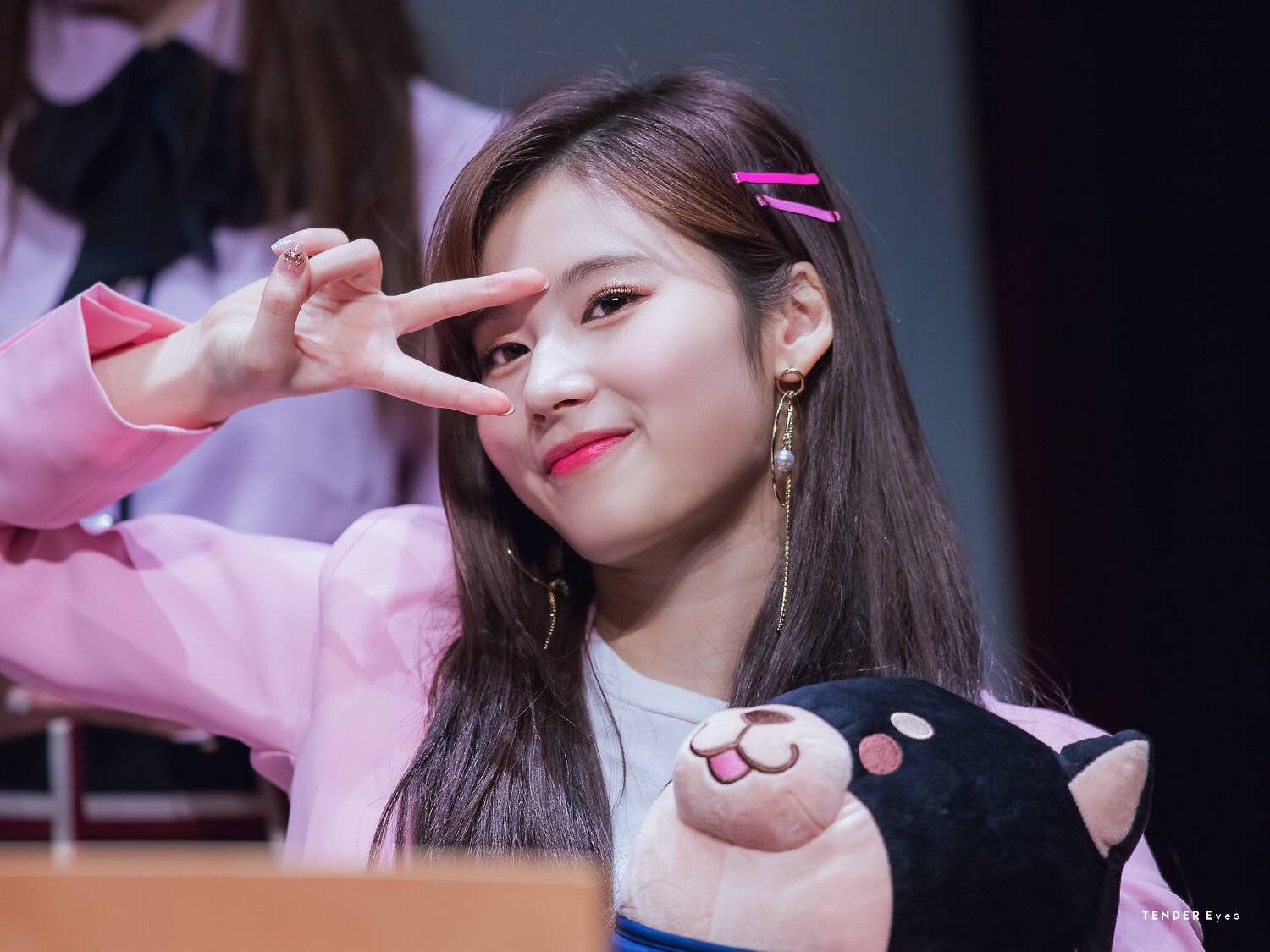 오늘 생일을 맞은 트와이스 사나.jpg | 인스티즈