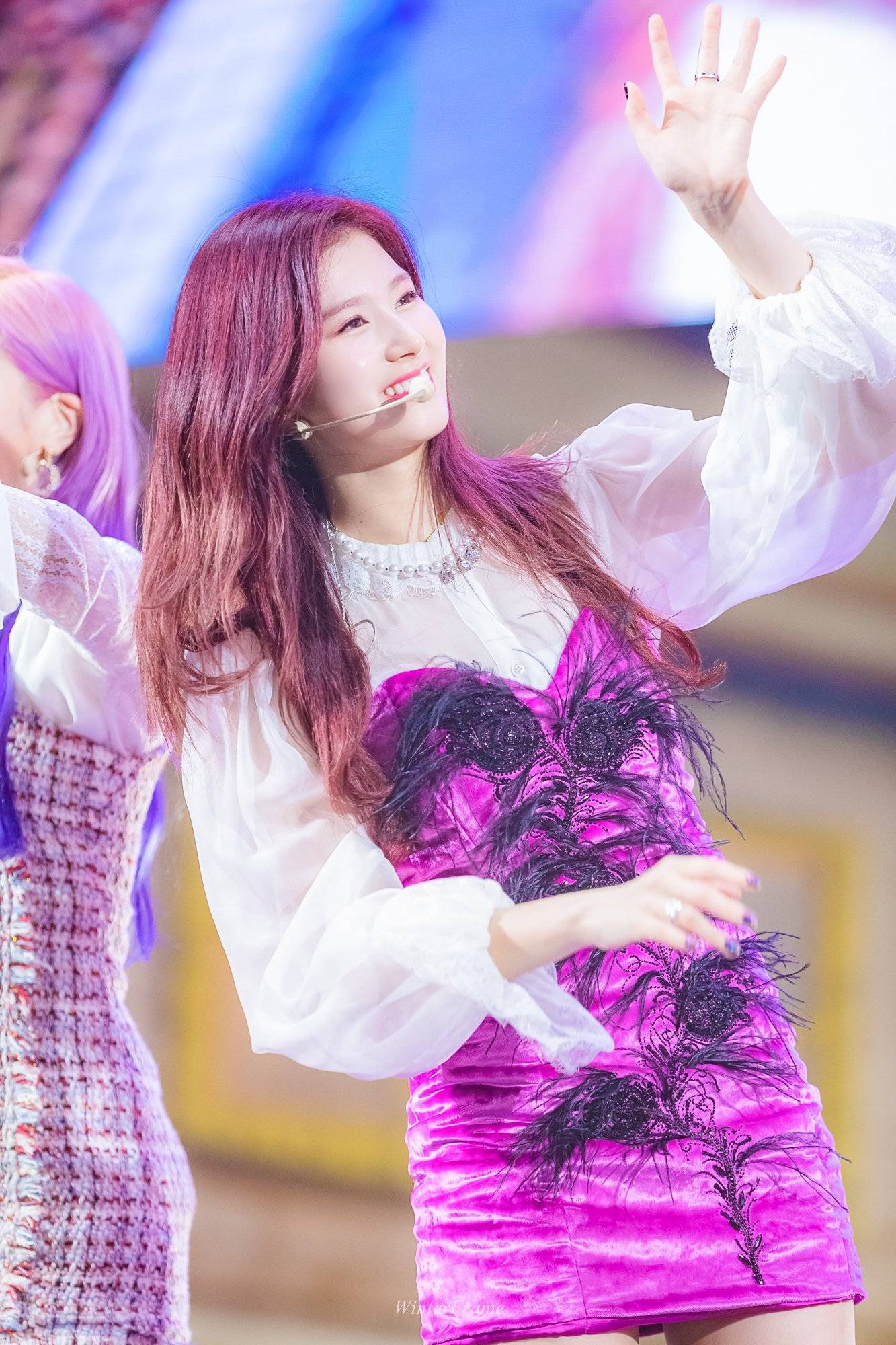 오늘 생일을 맞은 트와이스 사나.jpg | 인스티즈