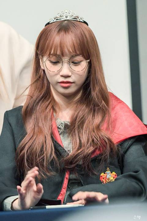 아이즈원) 사랑스럽지 않지만 러블리한 김채원 | 인스티즈