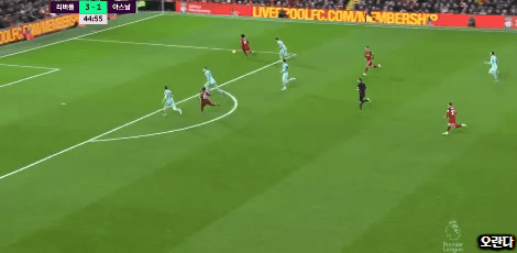 PK얻어내고 마무리골까지 넣는 살라.gif | 인스티즈