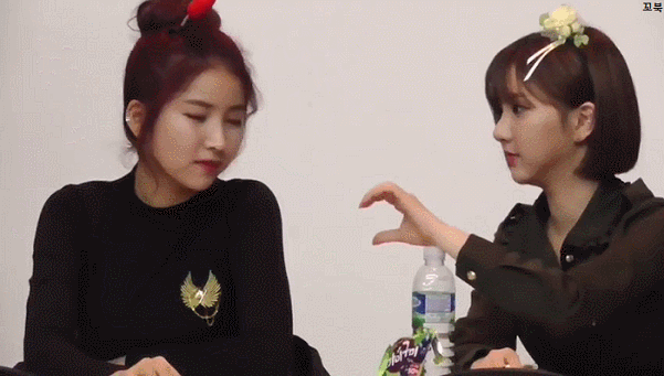 점심먹고 여자친구 은하.gif | 인스티즈