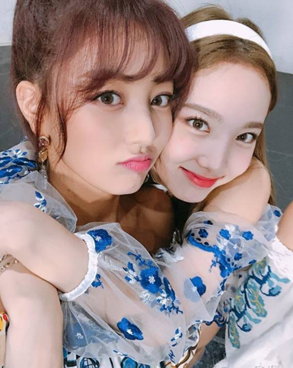 트와이스에 대입하여 알아보는 원더걸스가 팬덤이 약한 이유 | 인스티즈