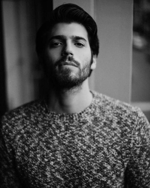 [canyaman] 터키에서 최고의 인기를 달리는 있는 변호사 출신 배우(동생이지만 오빠라고 부르싶긔~♥) | 인스티즈