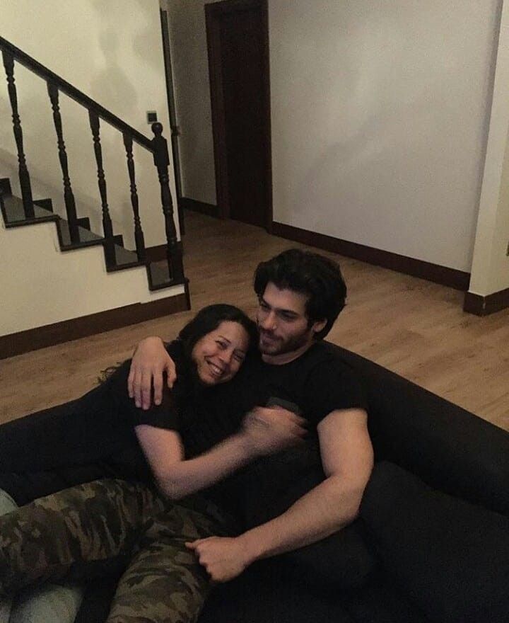 [canyaman] 터키에서 최고의 인기를 달리는 있는 변호사 출신 배우(동생이지만 오빠라고 부르싶긔~♥) | 인스티즈