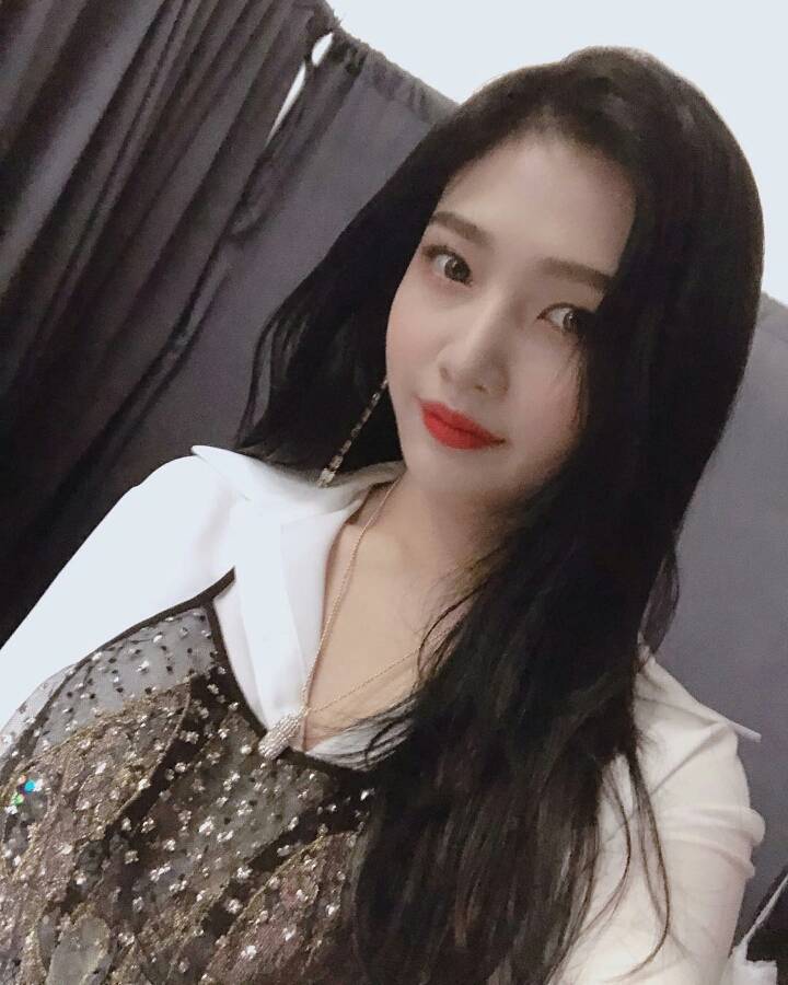 오늘자 레드벨벳 인스타 업뎃(조이) | 인스티즈