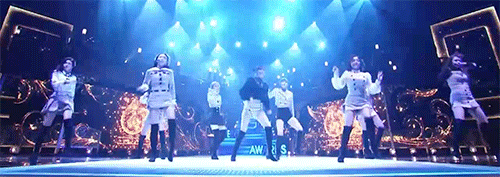 오늘자 일본 레코드 대상 박살내는 트와이스 ㄷㄷ | 인스티즈