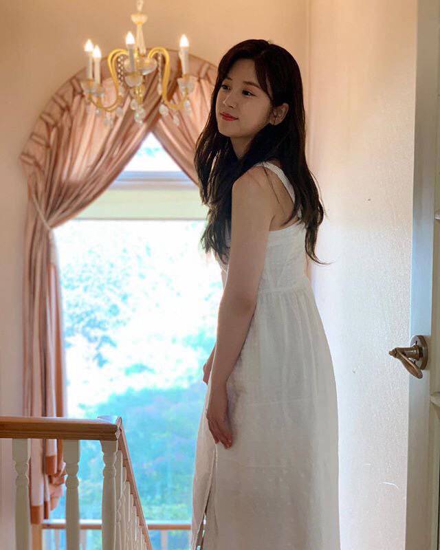 [에이핑크] 여유로운 생일을 보내고 있어서 박초롱 | 인스티즈