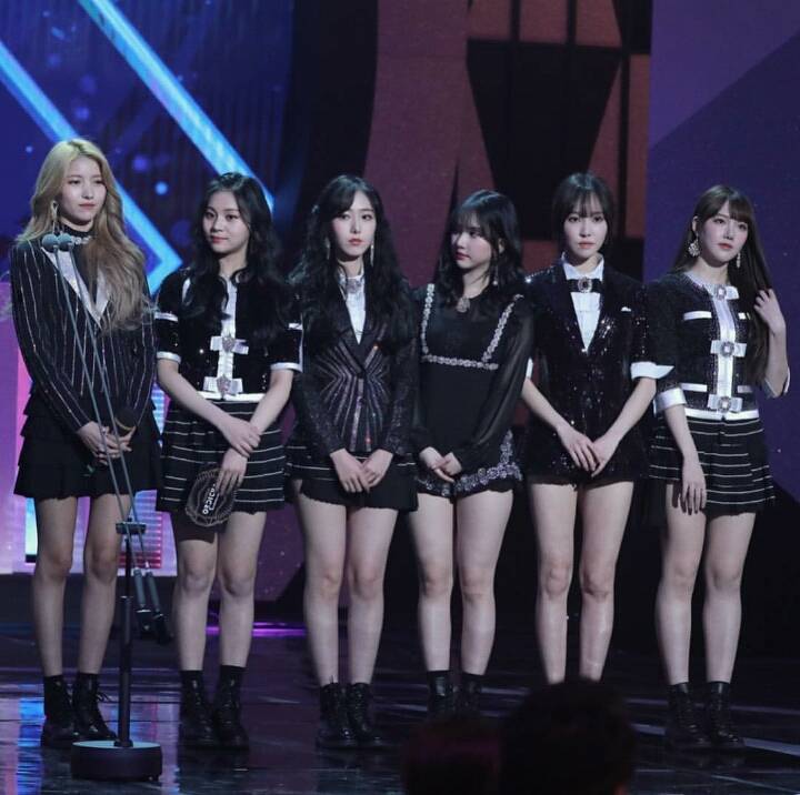 어제자 여자친구 mbc연기대상 시상&amp;축하공연.jpg | 인스티즈