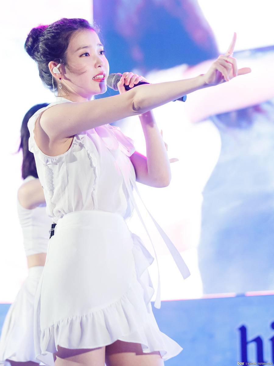 2018시즌 아이유 직찍 모음.jpg | 인스티즈