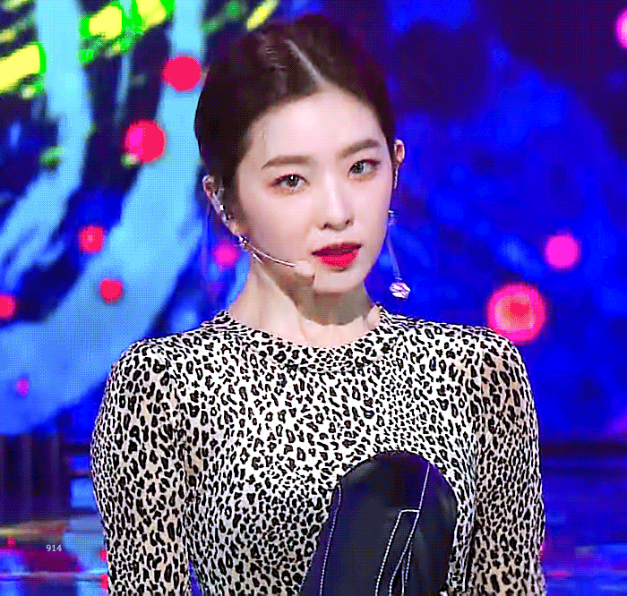손키스 날리는 레드벨벳 아이린.gif | 인스티즈