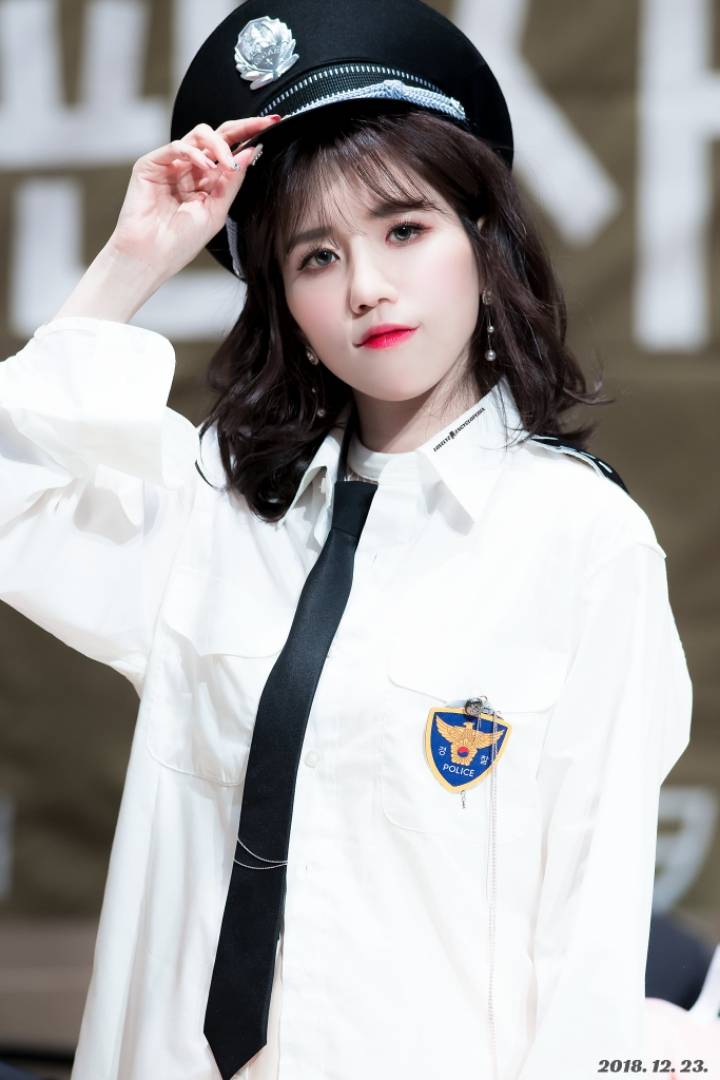 이제 20살이되서 러블리즈 박명은 | 인스티즈