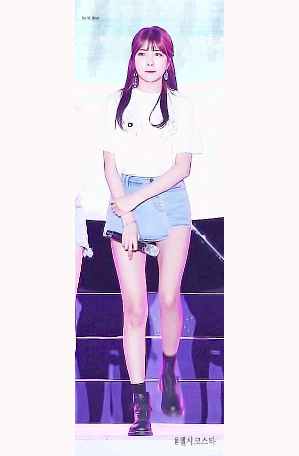 2018년 마지막 여자친구.jpgif | 인스티즈