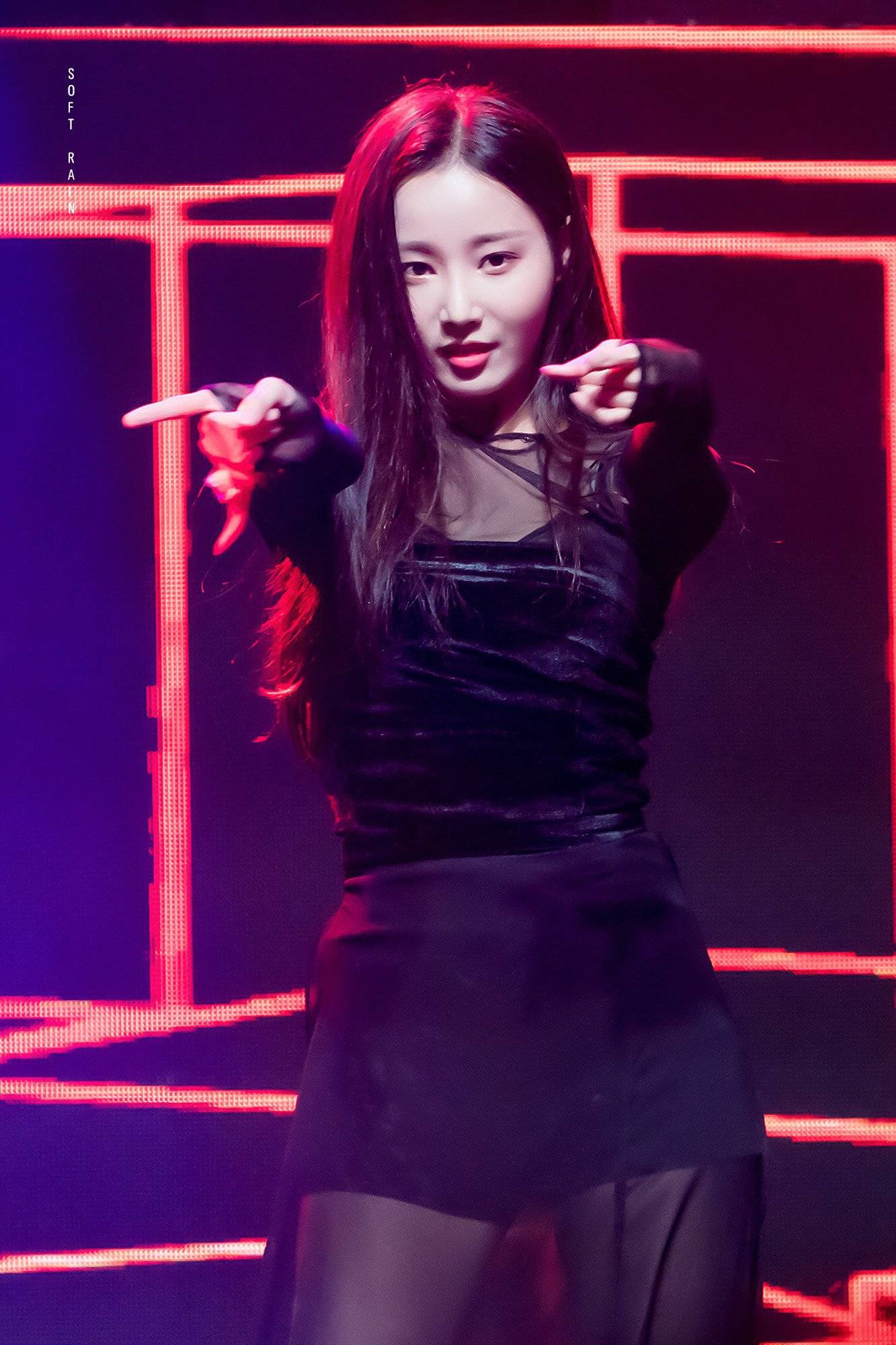 2019년 첫 모모랜드 연우.jpgif | 인스티즈