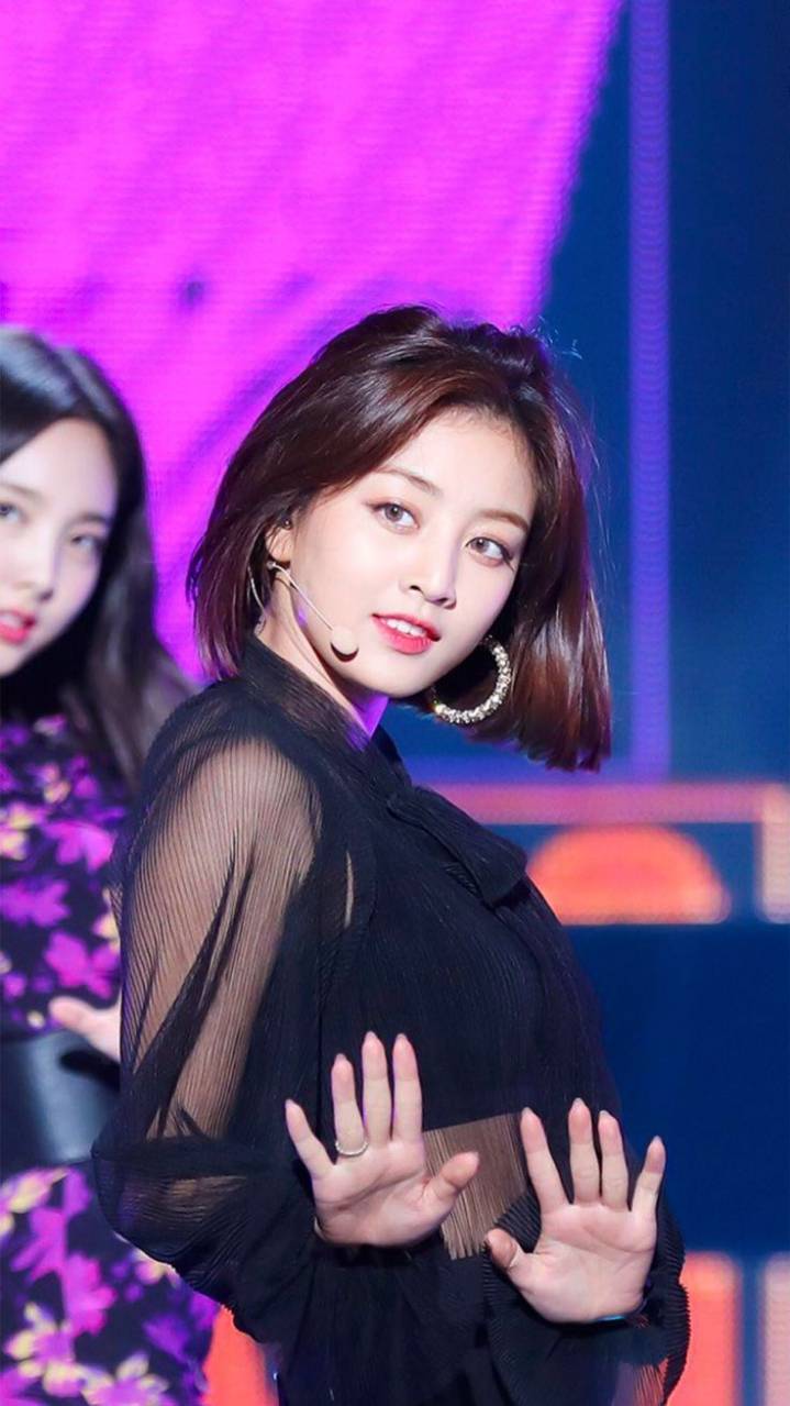 인생사진 TOP 16 안에 들어갈 사진 찍힌 트와이스 지효 | 인스티즈