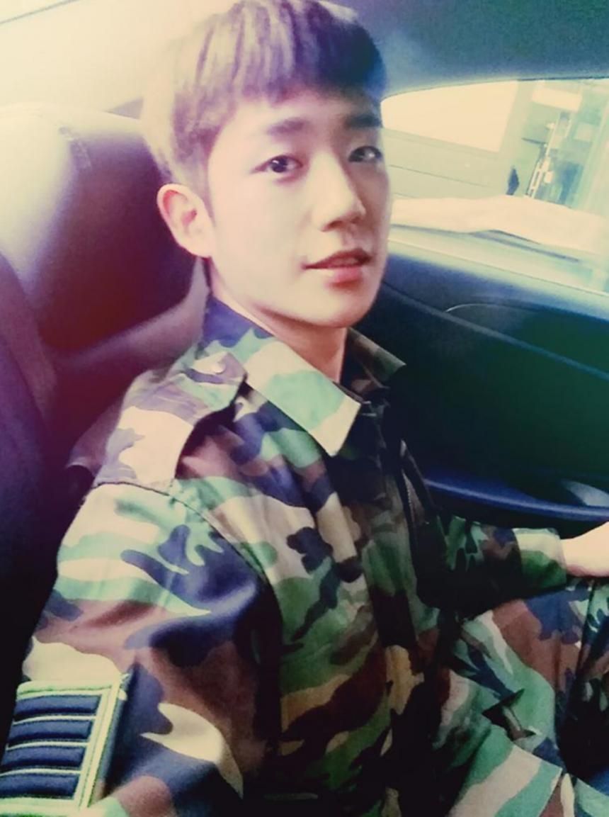 예비군 간 남자연예인들.jpg | 인스티즈