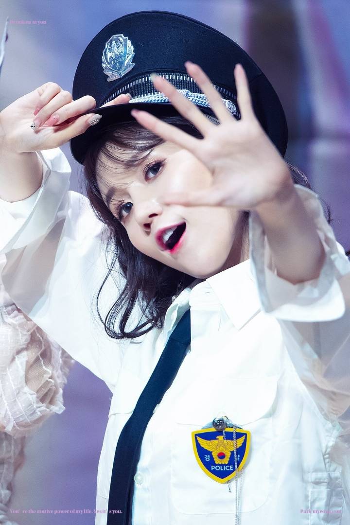 이제 20살이되서 러블리즈 박명은 | 인스티즈