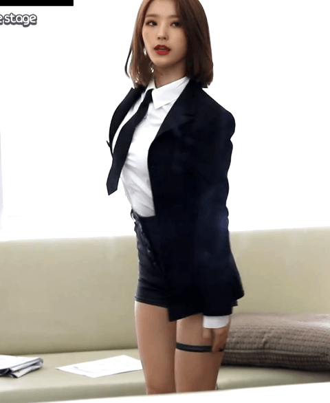 프로미스나인 이새롬.gif | 인스티즈