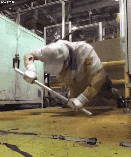 팔굽혀펴기...가능하다vs불가능하다..gif | 인스티즈