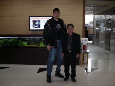 217cm-153kg-380mm의 초거구로 20대초반들은 잘 모를수도 있음 | 인스티즈