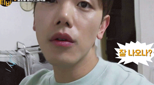 솔라가 계속 놀란 이유..ㄷㄷ..jpg | 인스티즈