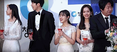 김향기 : 이거 술이에요??.gif | 인스티즈