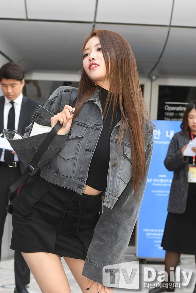 서로가 서로를 감당못하는 러블리즈 미주와 케이 | 인스티즈