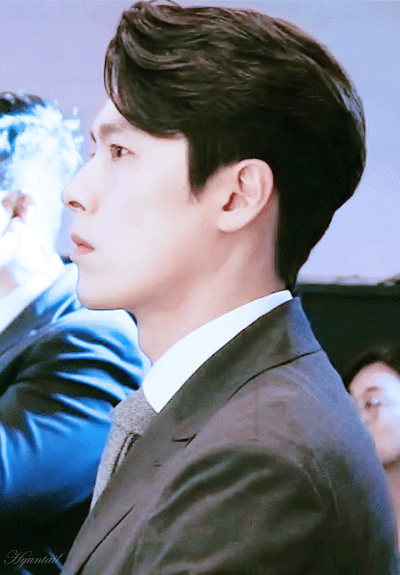 배우 현빈 옆모습 클라스.gif | 인스티즈