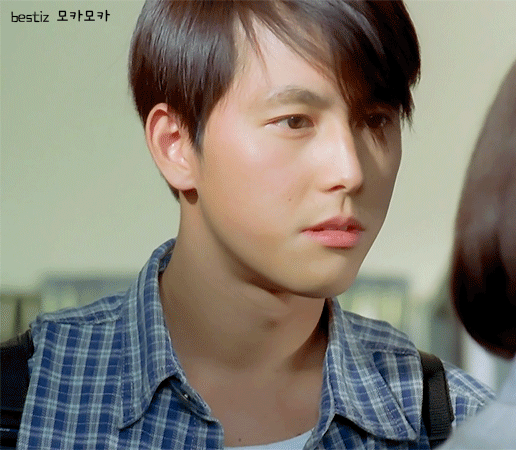 일반인시절 카페알바하는데 연예인들이 구경왔던 배우 | 인스티즈