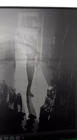 전기 코드 뽑을때 조심해야하는 이유.gif | 인스티즈