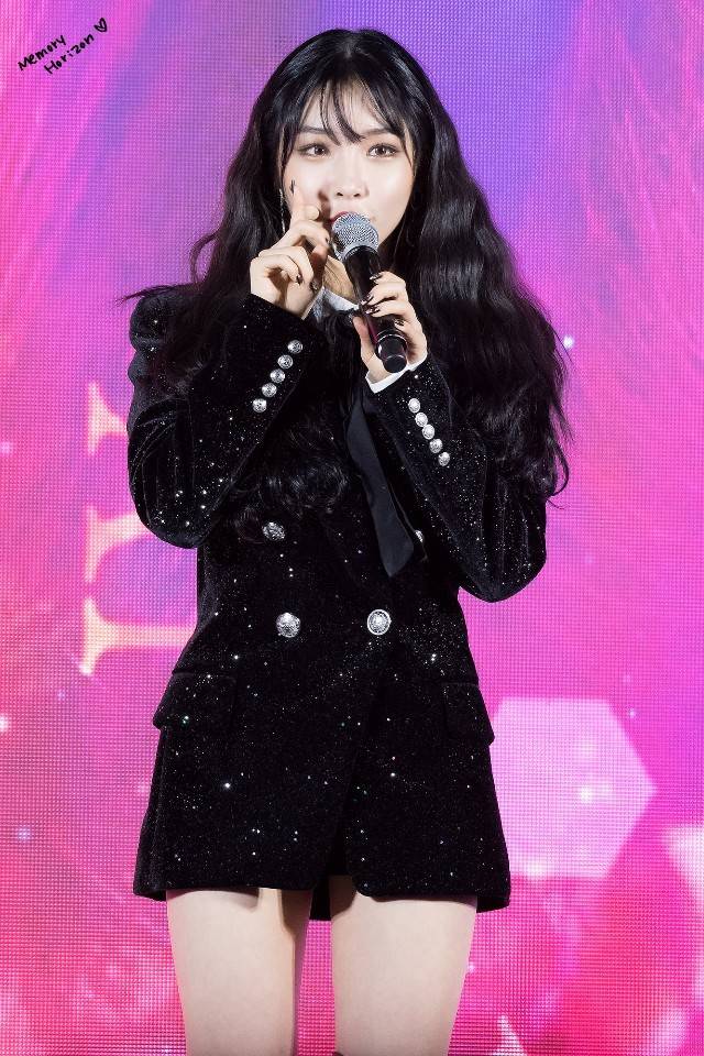 앞머리있는 청하 | 인스티즈