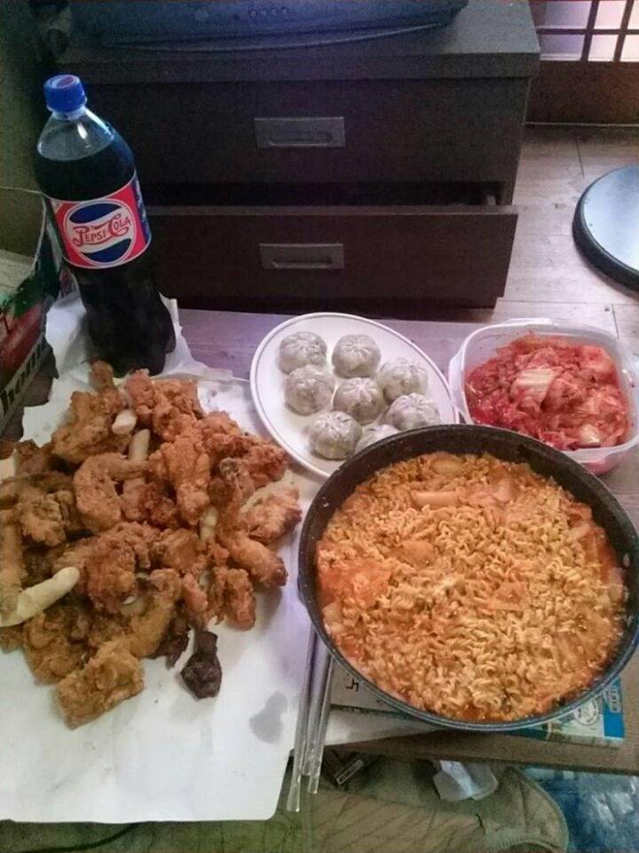 기타음식갤러리에 새롭게 등장한 1일 1식 빌런.jpg | 인스티즈