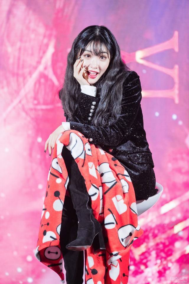 앞머리있는 청하 | 인스티즈