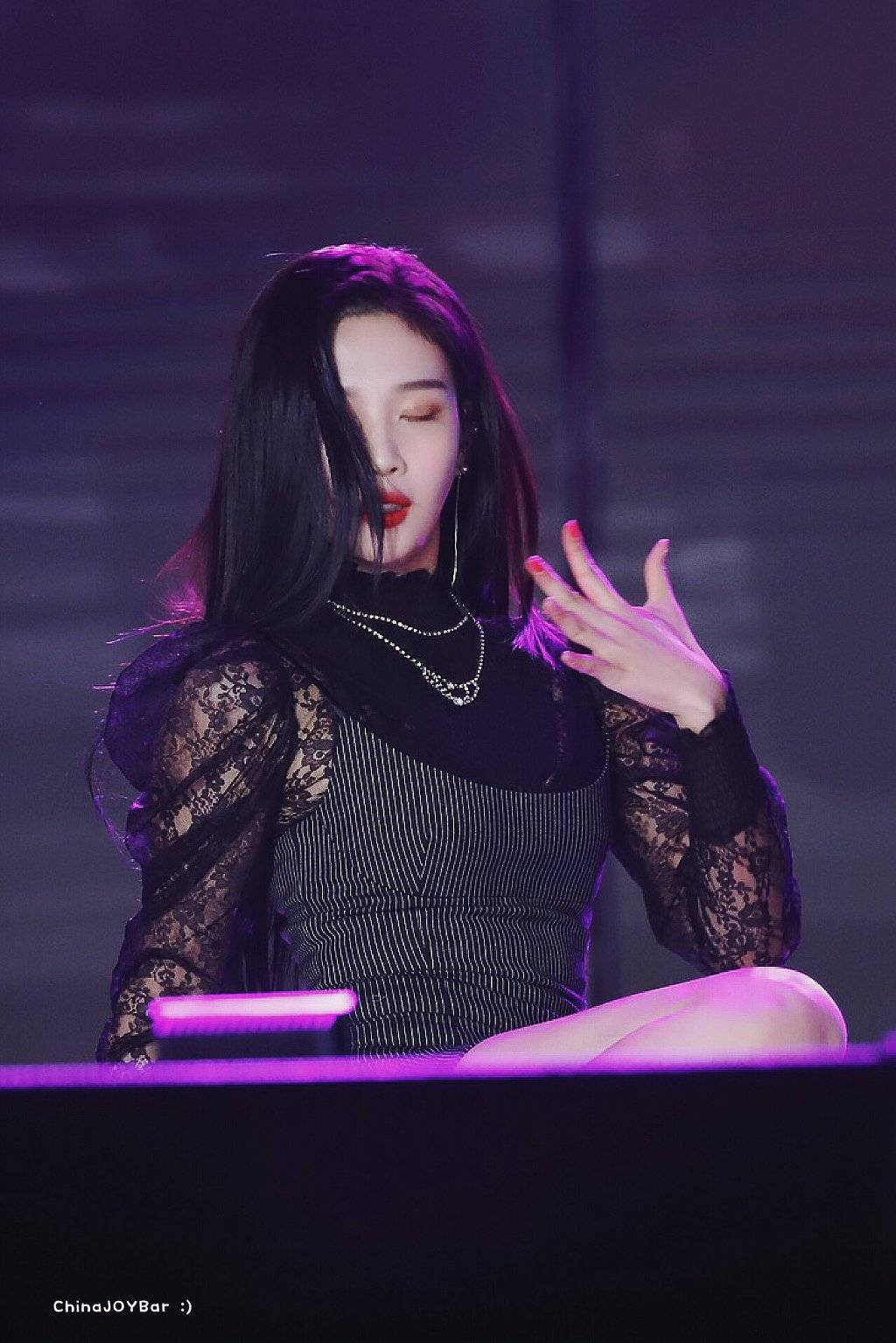 조이 누나 의상 넘무 좋코 | 인스티즈