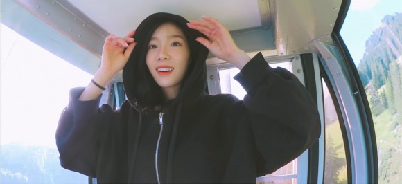 소녀시대 태연, 유튜브 '탱구TV' 개설… 유럽 여행기로 팬들과 소통 | 인스티즈
