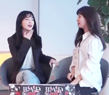 레드벨벳의 엔딩요정을 노리는 슬기.gif | 인스티즈